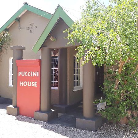 Puccini House Bed and Breakfast Windhoek Esterno foto