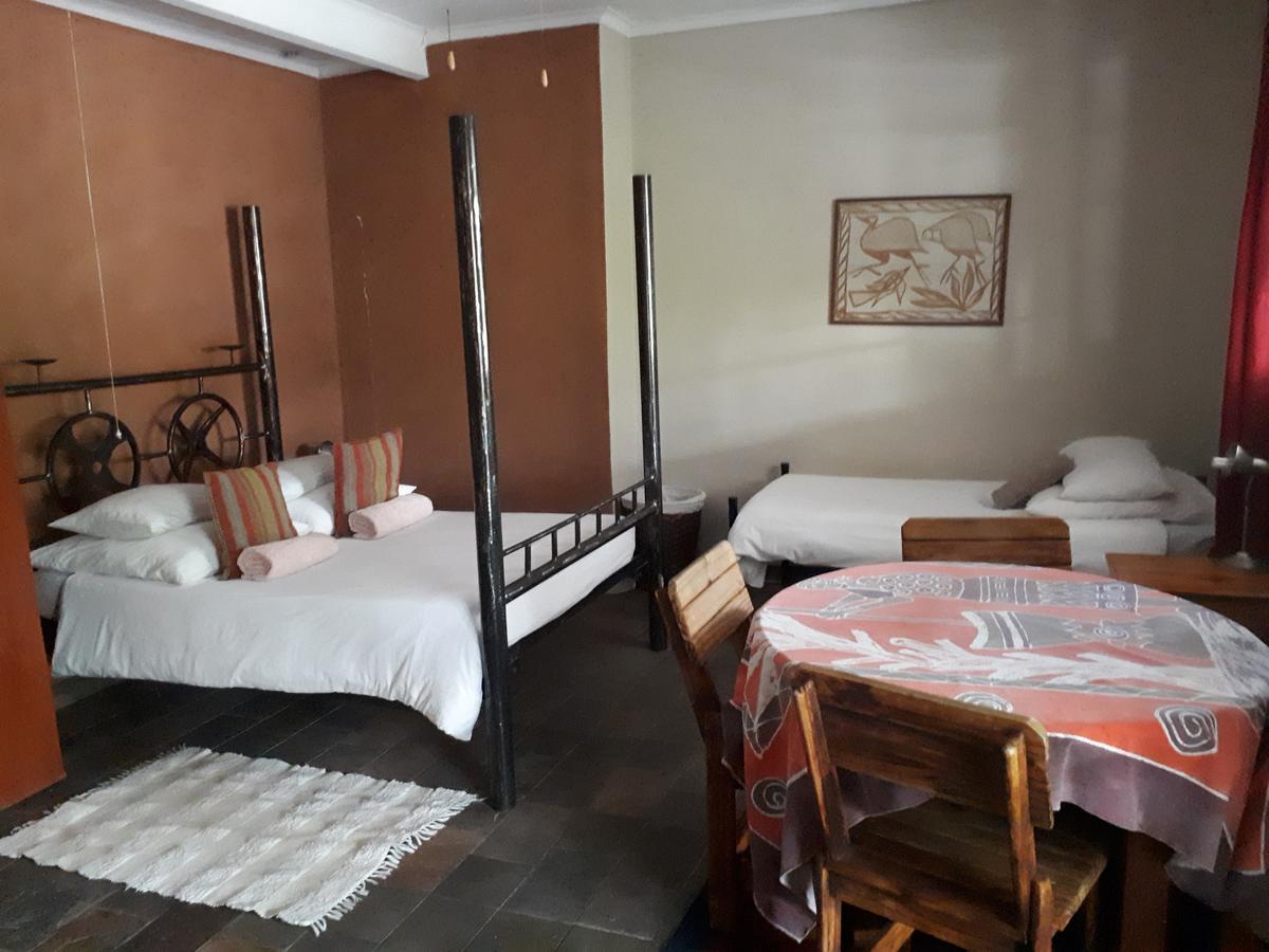 Puccini House Bed and Breakfast Windhoek Esterno foto